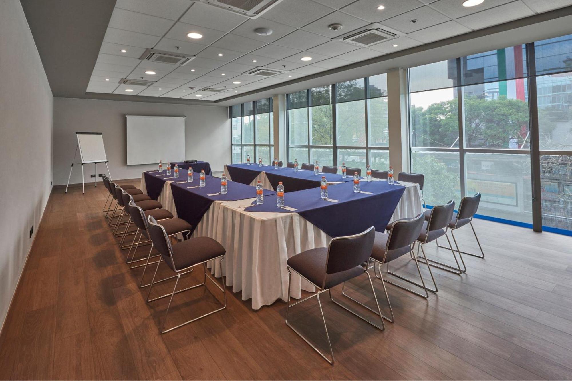 City Express Plus By Marriott Ciudad De Mexico Insurgentes Sur Exterior foto