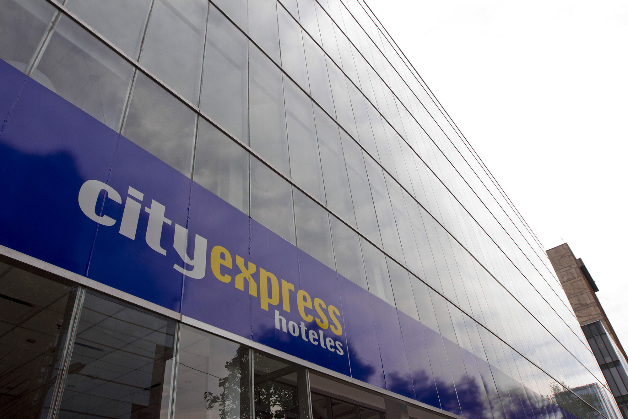 City Express Plus By Marriott Ciudad De Mexico Insurgentes Sur Exterior foto